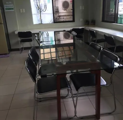 Spacious B206 Apartment Manila